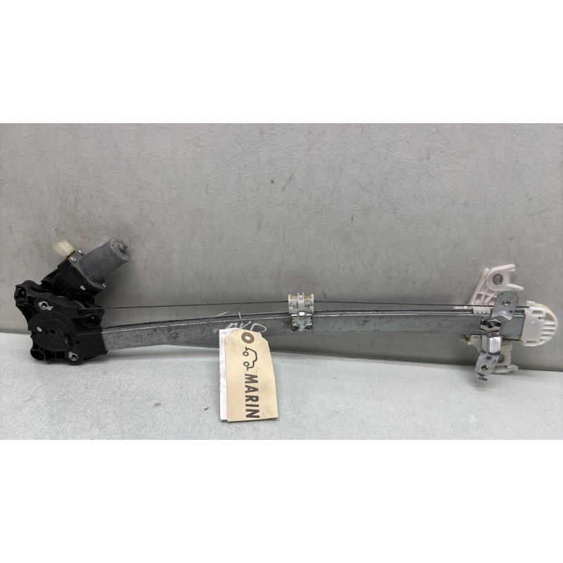 Leve vitre electrique avant droit SUZUKI BALENO 2 Photo n°5