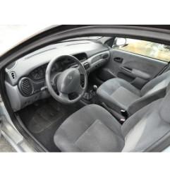 Compresseur clim RENAULT MEGANE 1