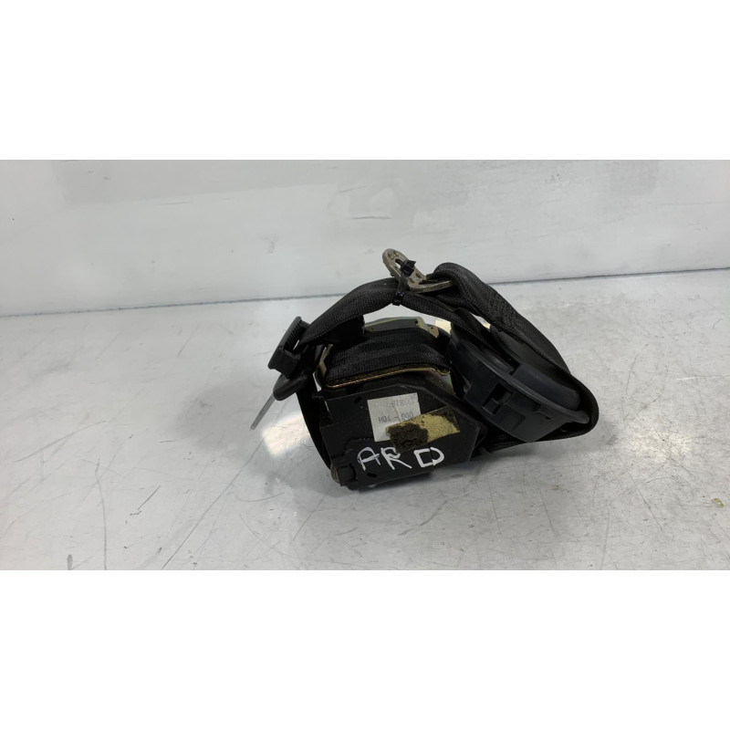 Pretensionneur de ceinture arriere droit AUDI A4 1 Photo n°11