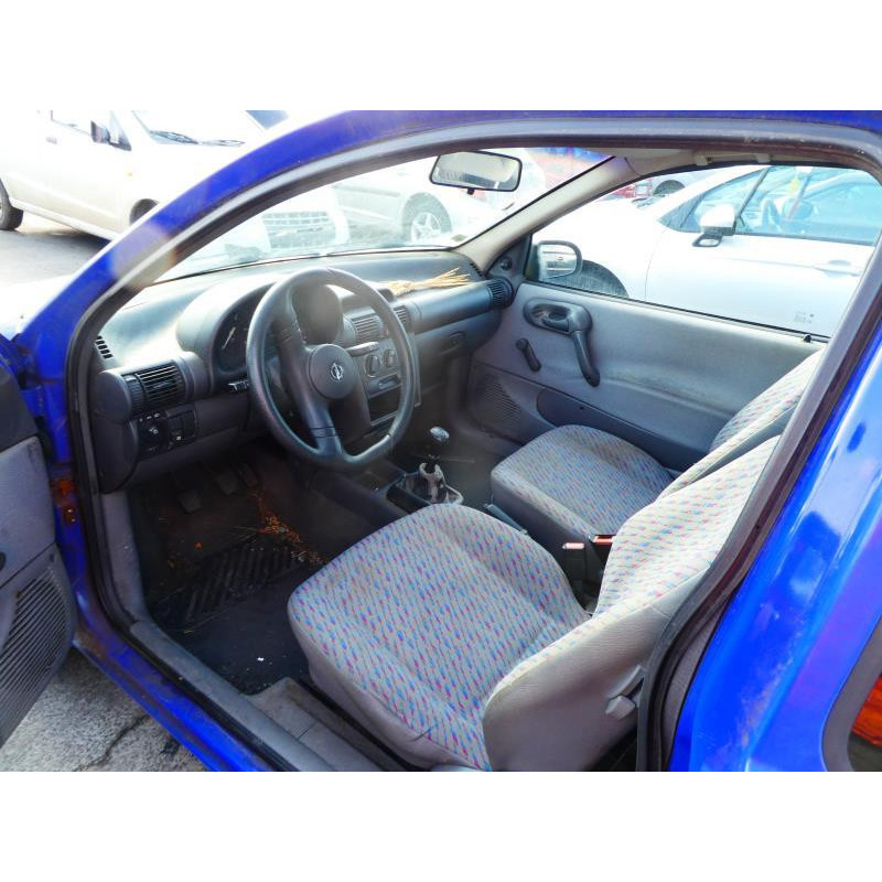 Pare choc arriere OPEL CORSA B Photo n°17