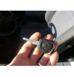 Pare choc arriere VOLKSWAGEN POLO 3