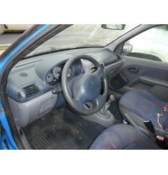 Pare choc arriere RENAULT CLIO 2