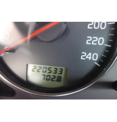 Charniere de capot VOLVO V 40 1