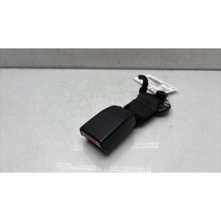 Attache ceinture arriere droit RENAULT SCENIC 3 Photo n°1