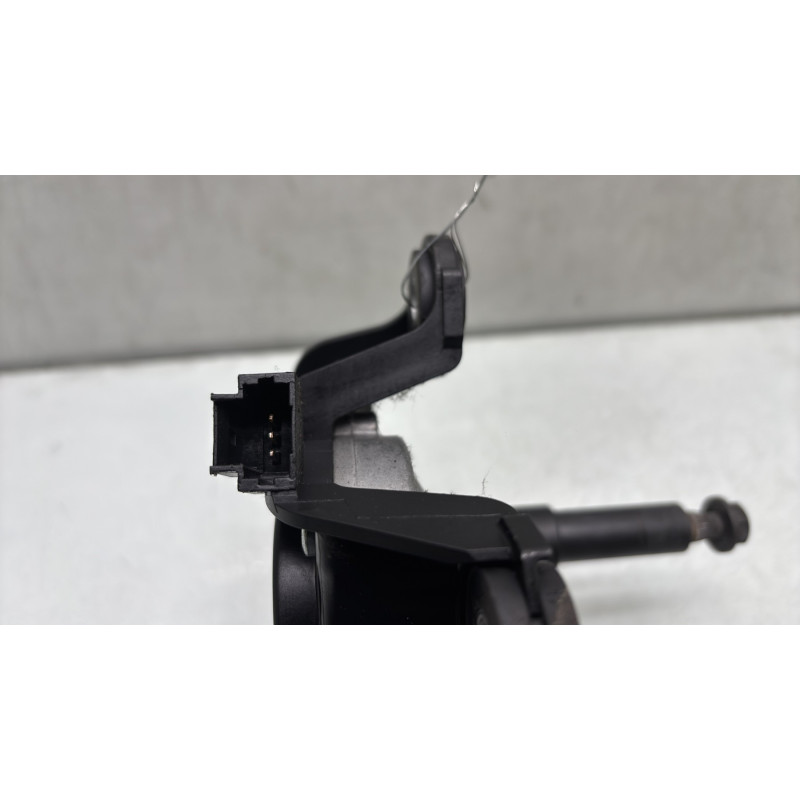 Moteur essuie glace arriere RENAULT SCENIC 3 Photo n°3