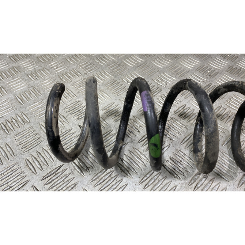 Ressort de suspension arriere droit RENAULT SCENIC 3 Photo n°2