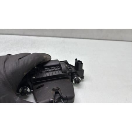Serrure de coffre PEUGEOT 3008 1