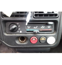 Leve vitre mecanique avant droit PEUGEOT 106