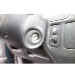 Leve vitre mecanique avant droit PEUGEOT 106