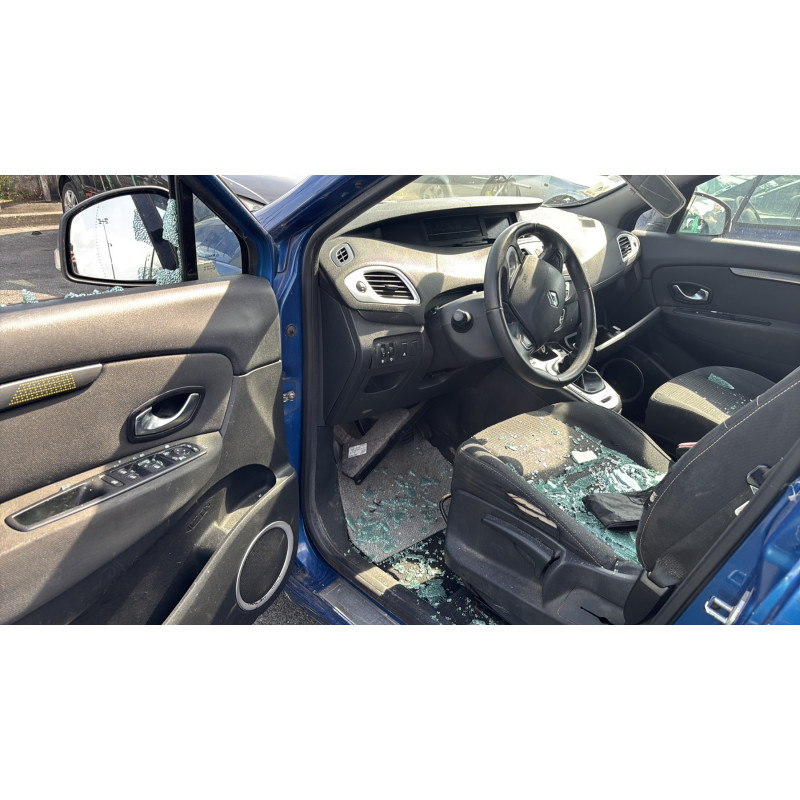Trappe d'essence RENAULT GRAND SCENIC 3 Photo n°12