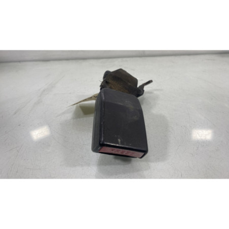 Attache ceinture arriere gauche RENAULT GRAND SCENIC 3