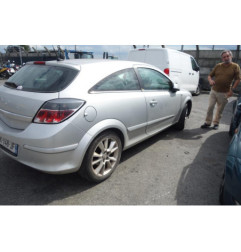 Ceinture avant droit OPEL ASTRA H