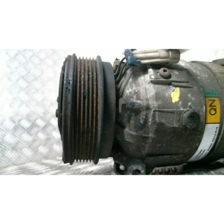 Compresseur clim OPEL VECTRA B Photo n°12