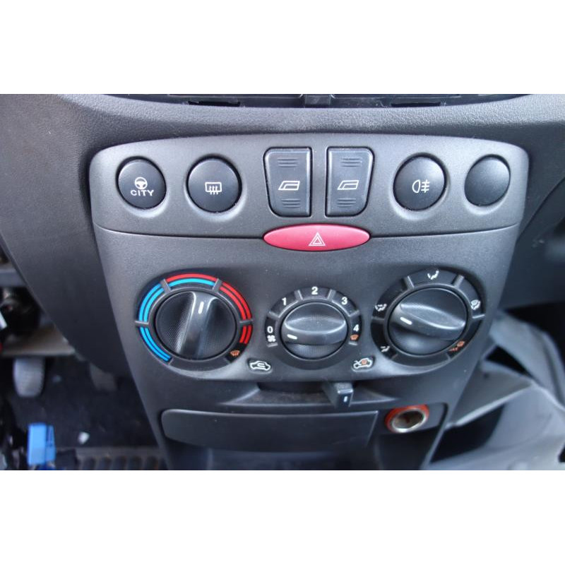 Charniere de capot FIAT PUNTO 2 Photo n°8