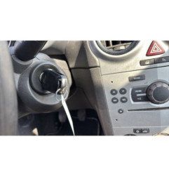 Poignee interieur avant droit OPEL CORSA D
