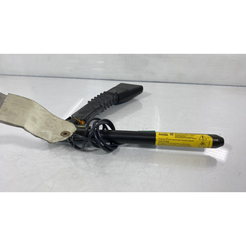 Pretensionneur de ceinture avant droit OPEL CORSA C Photo n°14