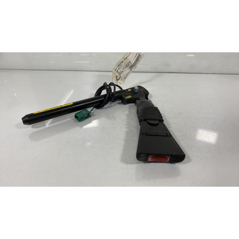 Pretensionneur de ceinture avant droit OPEL CORSA C Photo n°15