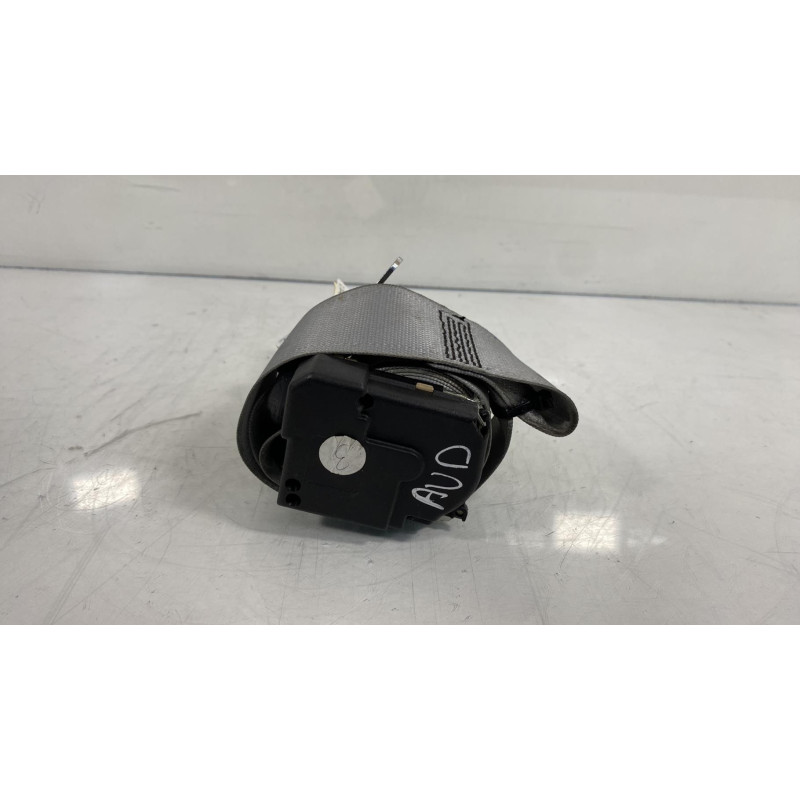 Ceinture avant droit OPEL CORSA C Photo n°13
