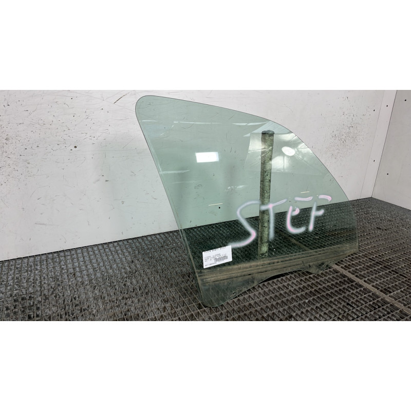 Vitre avant droit CITROEN XSARA PICASSO Photo n°3