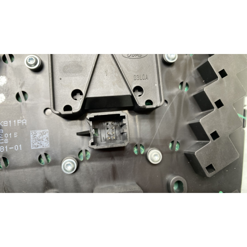 Bouton de warning FORD FIESTA 6 Photo n°4