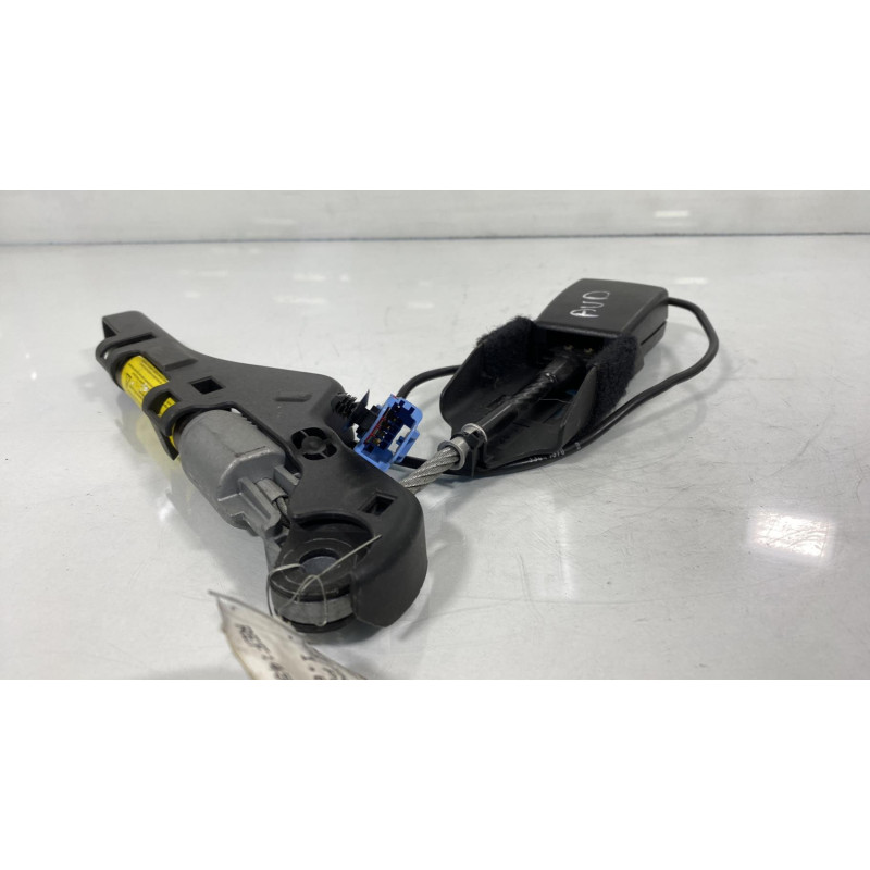 Pretensionneur de ceinture avant droit CITROEN C3 PLURIEL Photo n°14
