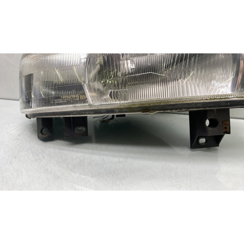 Optique avant principal droit (feux)(phare) RENAULT MASTER 2 Photo n°3