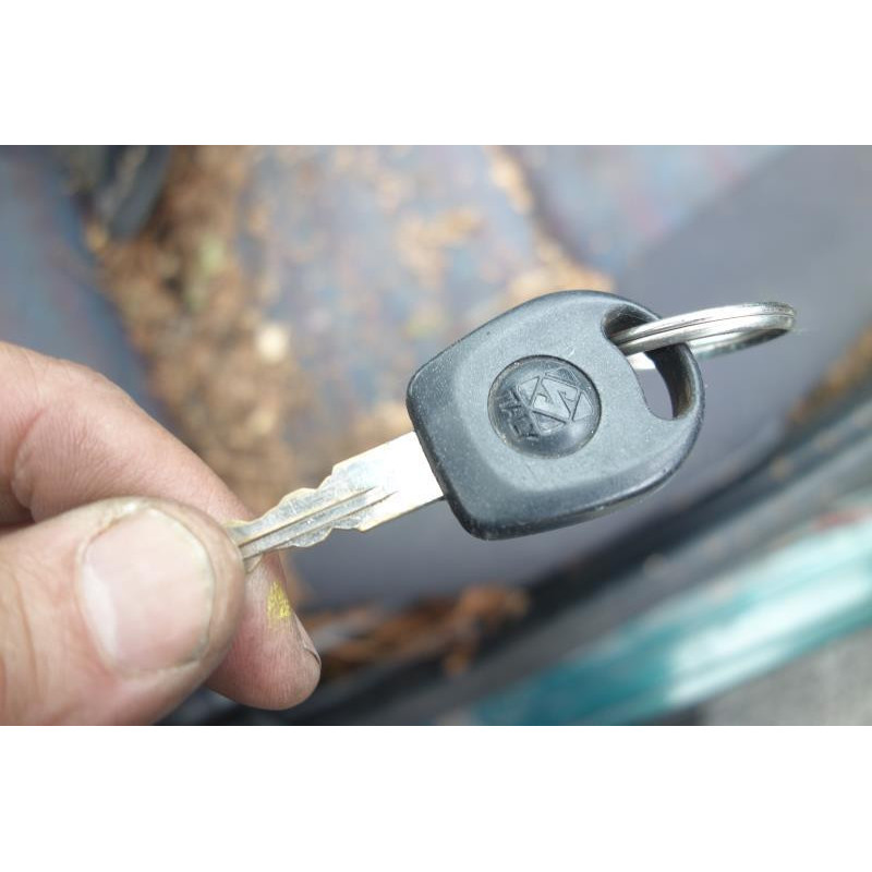 Pare choc arriere VOLKSWAGEN POLO 3 Photo n°22