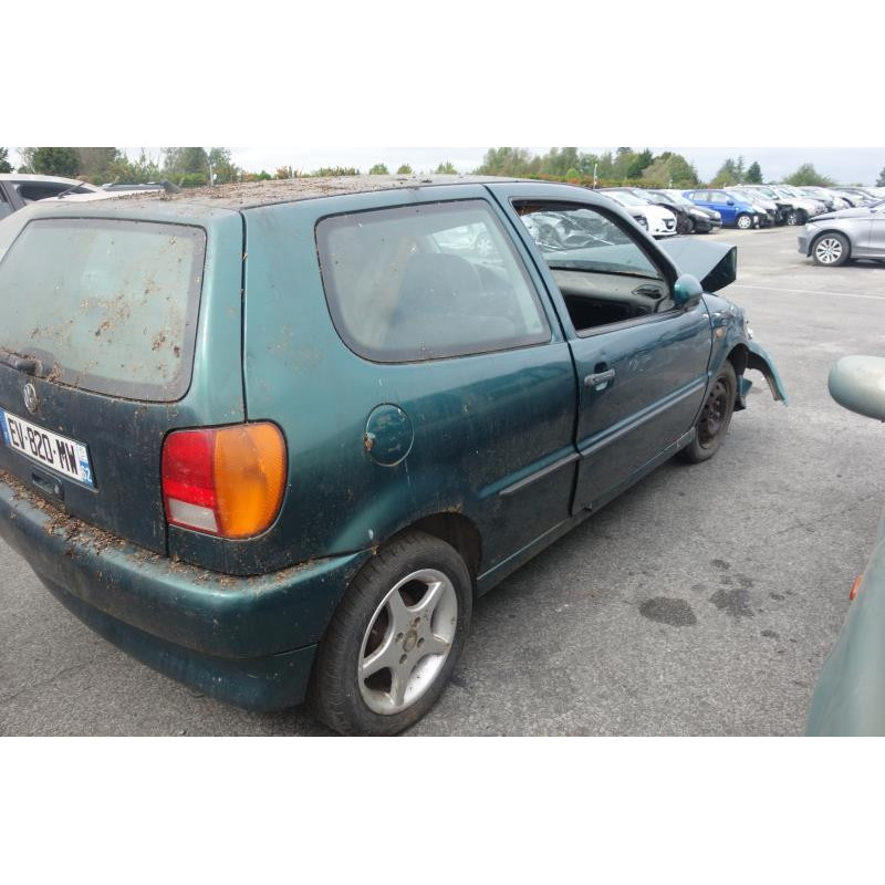 Pare choc arriere VOLKSWAGEN POLO 3 Photo n°23