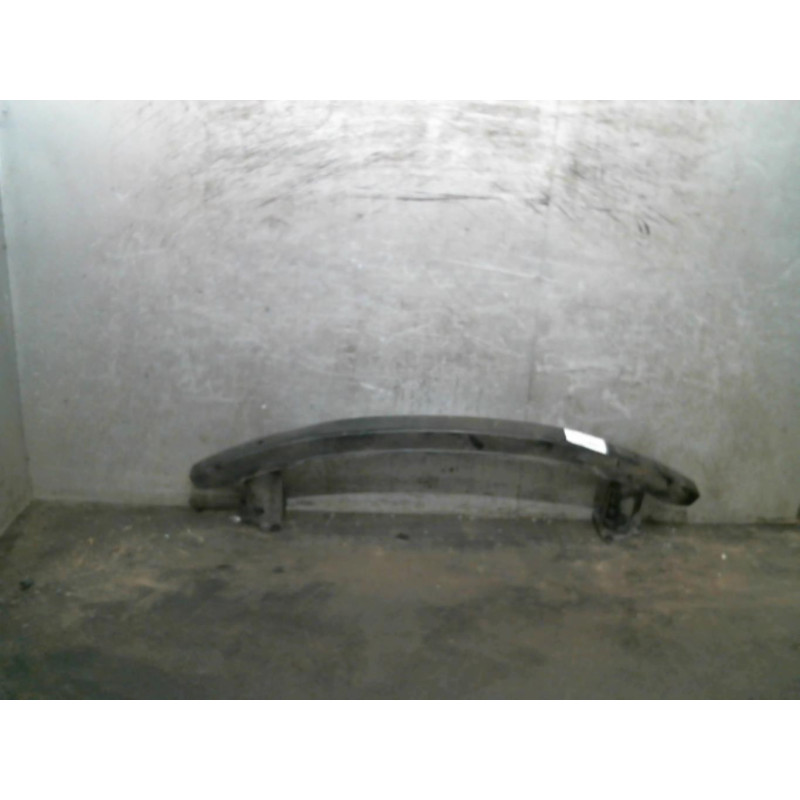 Renfort pare choc avant (traverse) VOLKSWAGEN PASSAT 4 Photo n°1