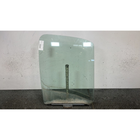 Vitre avant droit RENAULT MASTER 2 Photo n°1