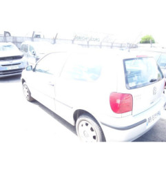 Charniere de capot VOLKSWAGEN POLO 3