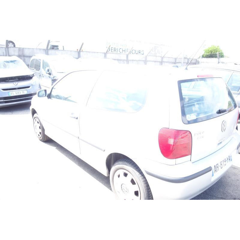 Charniere de capot VOLKSWAGEN POLO 3 Photo n°18