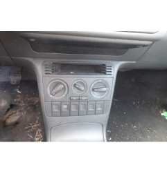 Charniere de capot VOLKSWAGEN POLO 3