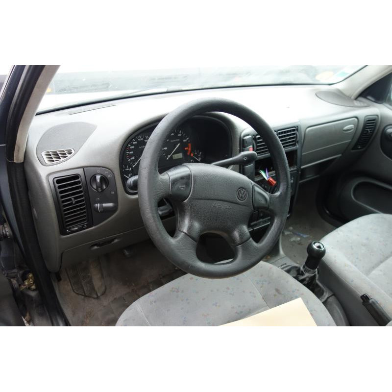 Pare choc arriere VOLKSWAGEN POLO 3 Photo n°18