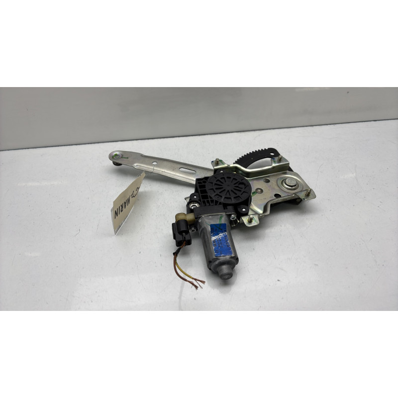 Leve vitre electrique arriere gauche HYUNDAI I 10 1 Photo n°1