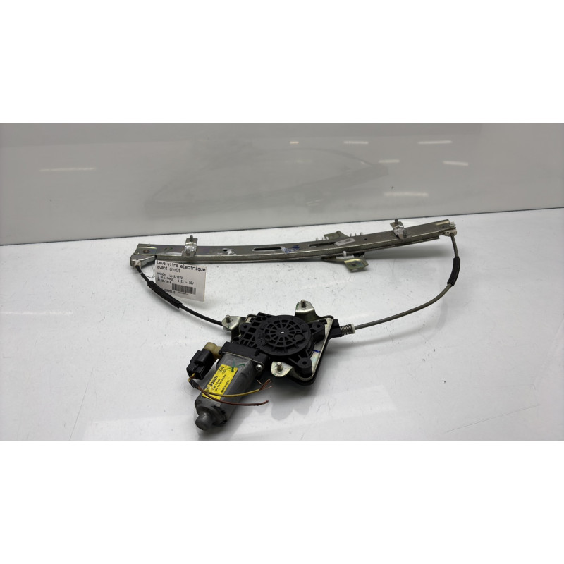 Leve vitre electrique avant droit HYUNDAI I 10 1 Photo n°1