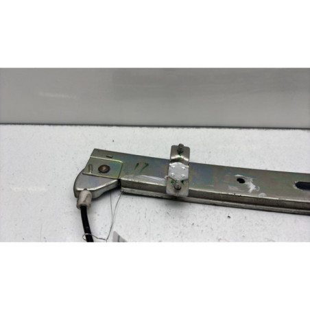 Leve vitre electrique avant droit HYUNDAI I 10 1