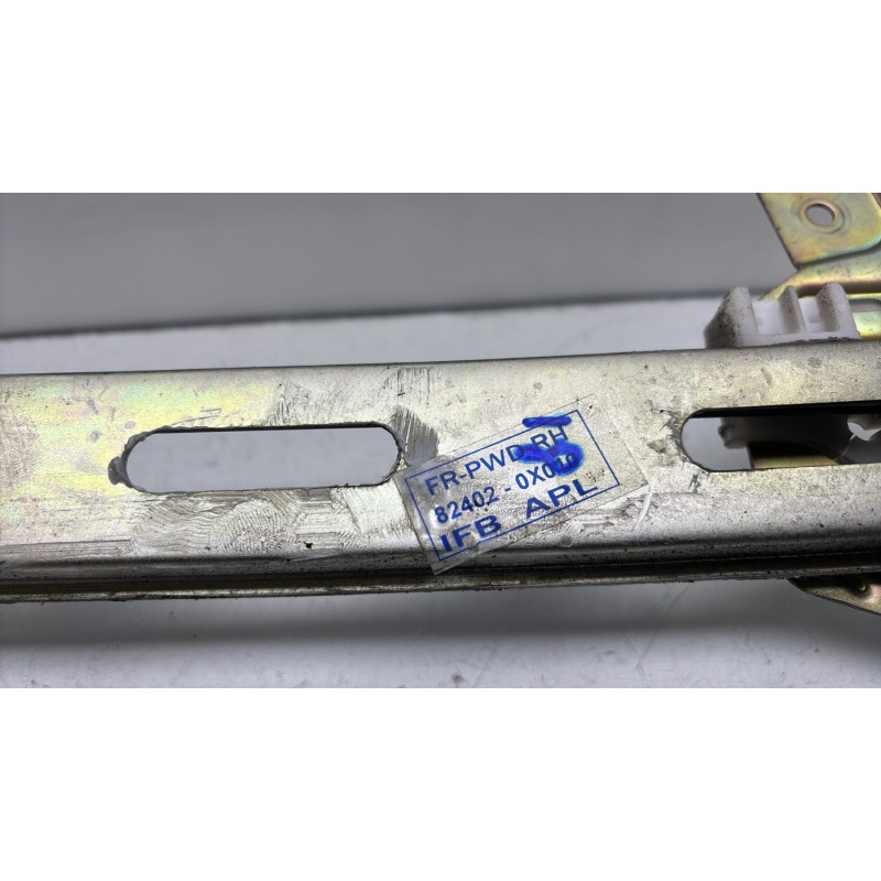 Leve vitre electrique avant droit HYUNDAI I 10 1 Photo n°6
