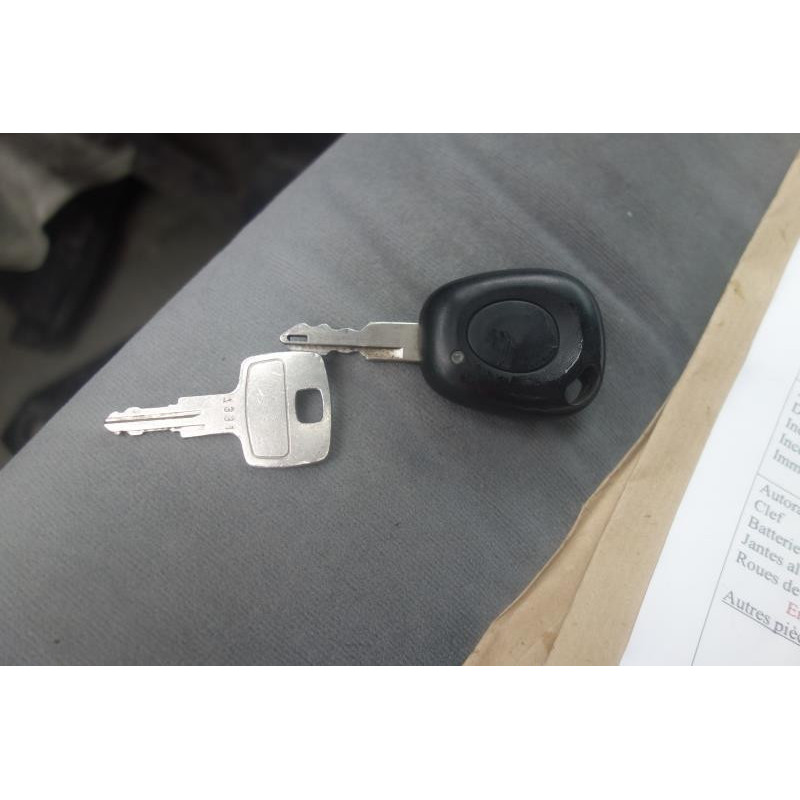 Ceinture avant droit RENAULT SAFRANE Photo n°25