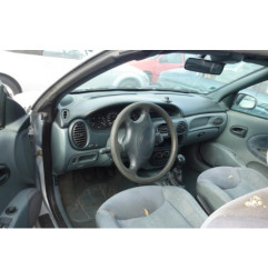 Traverse superieure RENAULT MEGANE 1
