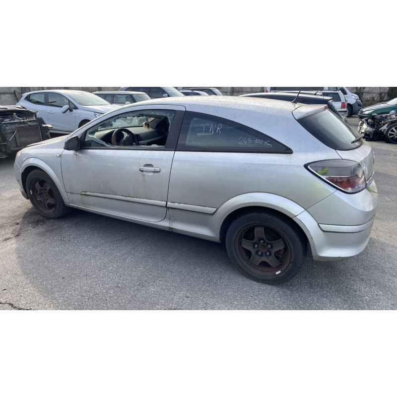 Pare choc arriere OPEL ASTRA H Photo n°12