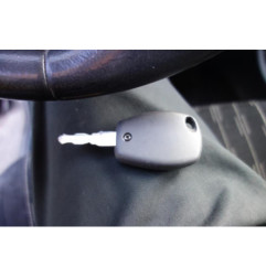 Charniere de capot DACIA SANDERO 1