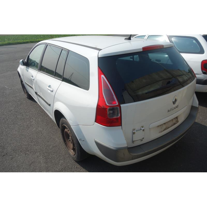Pare choc arriere RENAULT MEGANE 2 Photo n°6