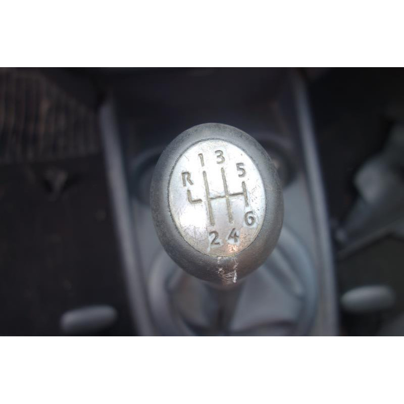 Pare choc arriere RENAULT MEGANE 2 Photo n°10