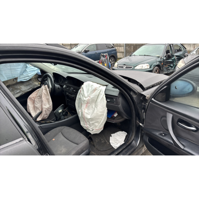 Interrupteur de leve vitre avant droit BMW SERIE 3 E91 Photo n°15