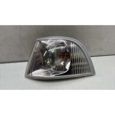 Optique avant secondaire gauche (feux)(clignotant) VOLVO S 40 1 Photo n°1