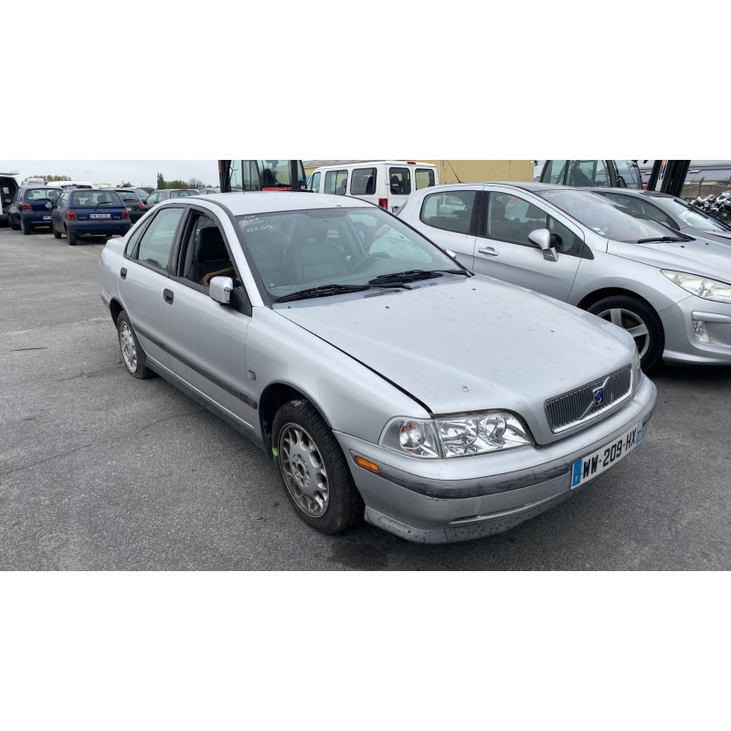Feu arriere stop central VOLVO S 40 1 Photo n°5