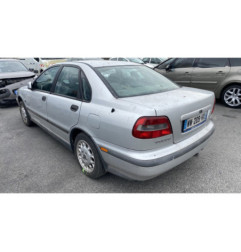 Feu arriere stop central VOLVO S 40 1