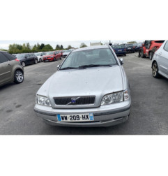 Feu arriere stop central VOLVO S 40 1