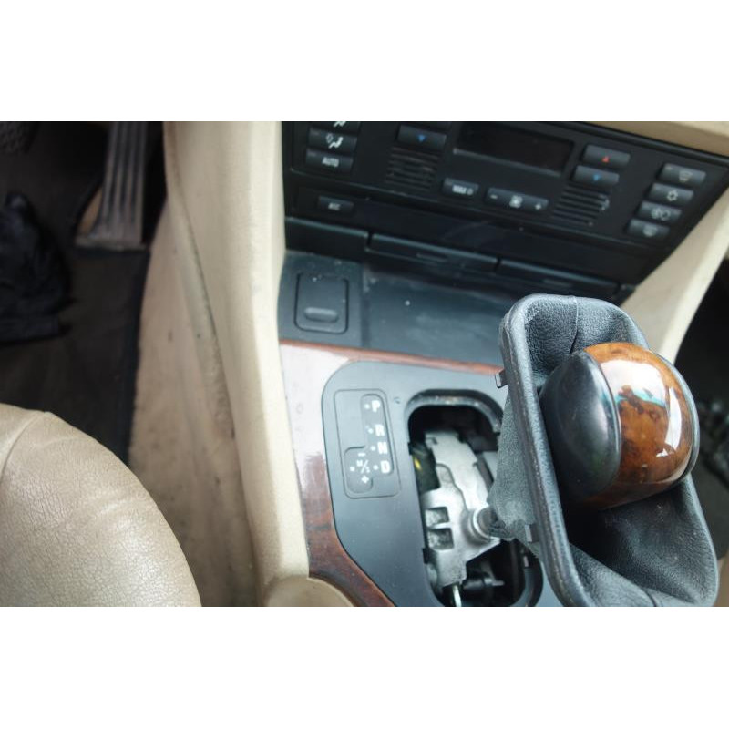 Charniere de capot BMW SERIE 5 E39 Photo n°14